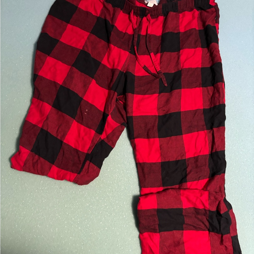 Cozy Red and Black Plaid Women’s Pajamas